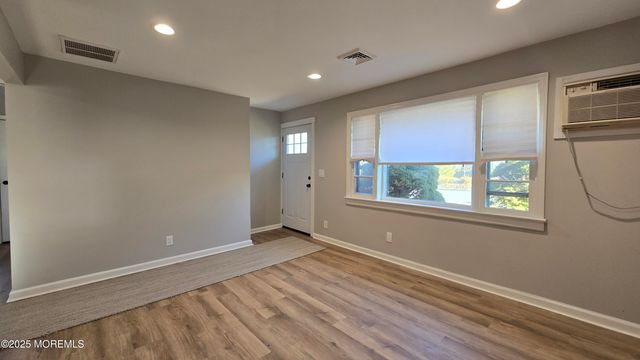 554 Lillie Road, Toms River, NJ 08753