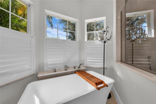 7137 ASHLAND GLEN, Lakewood Ranch, FL 34202