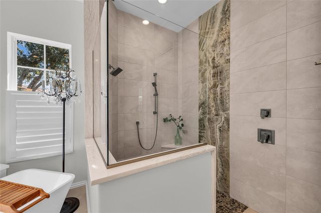 7137 ASHLAND GLEN, Lakewood Ranch, FL 34202