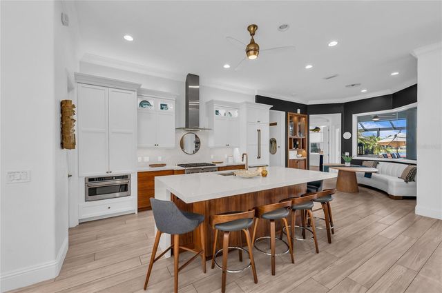 7137 ASHLAND GLEN, Lakewood Ranch, FL 34202