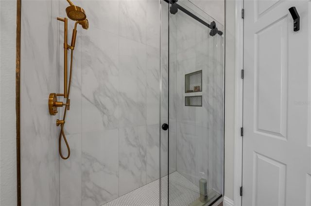 7137 ASHLAND GLEN, Lakewood Ranch, FL 34202