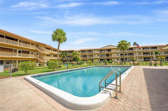 5300 Washington Street 108D, Hollywood, FL 33021