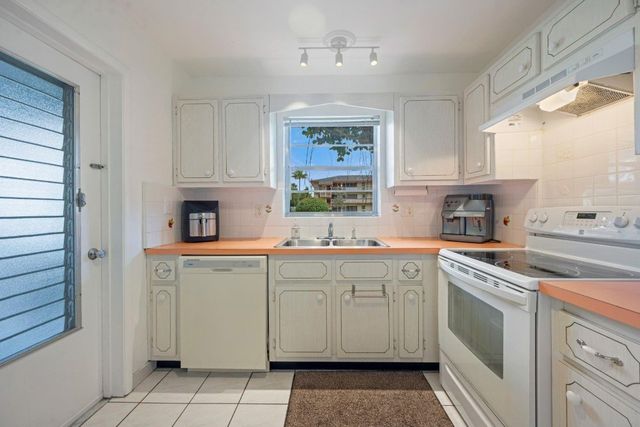 5300 Washington Street 108D, Hollywood, FL 33021