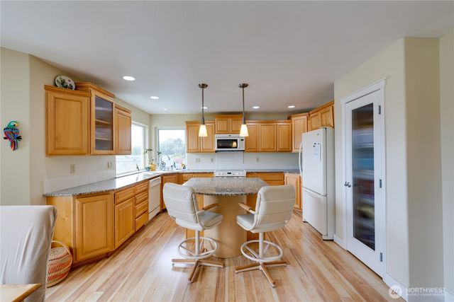 837 Shoshone Drive, La Conner, WA 98257