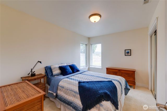 837 Shoshone Drive, La Conner, WA 98257