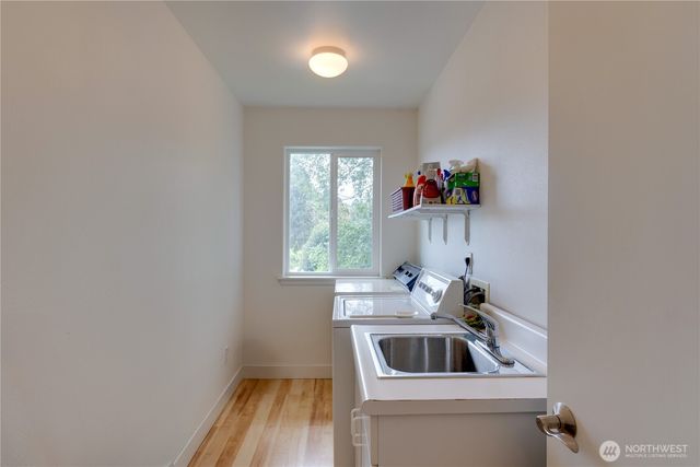 837 Shoshone Drive, La Conner, WA 98257