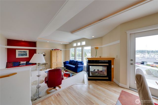 837 Shoshone Drive, La Conner, WA 98257