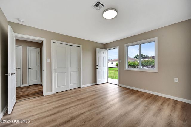 343 Barbados Drive N, Toms River, NJ 08757