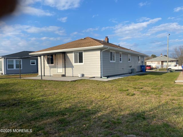 343 Barbados Drive N, Toms River, NJ 08757