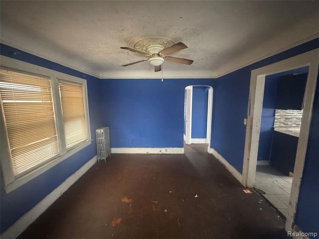 15416 Snowden Street, Detroit, MI 48227