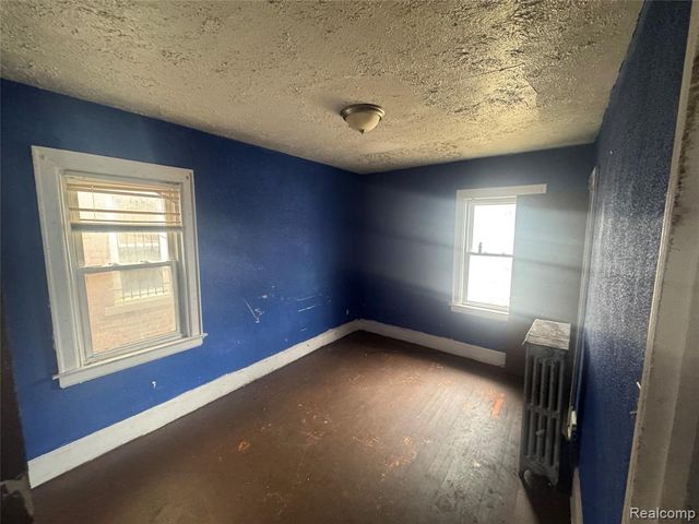 15416 Snowden Street, Detroit, MI 48227