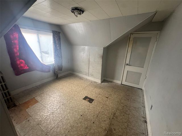 15416 Snowden Street, Detroit, MI 48227