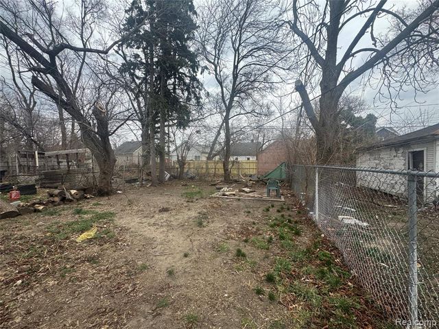 15416 Snowden Street, Detroit, MI 48227