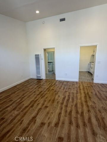 2017 Lovila Lane, Altadena, CA 91001