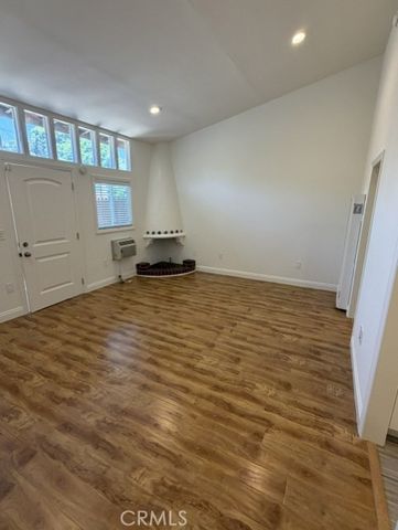 2017 Lovila Lane, Altadena, CA 91001