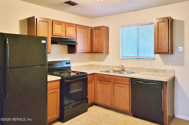 5224 WESTCHASE Court, Jacksonville, FL 32210