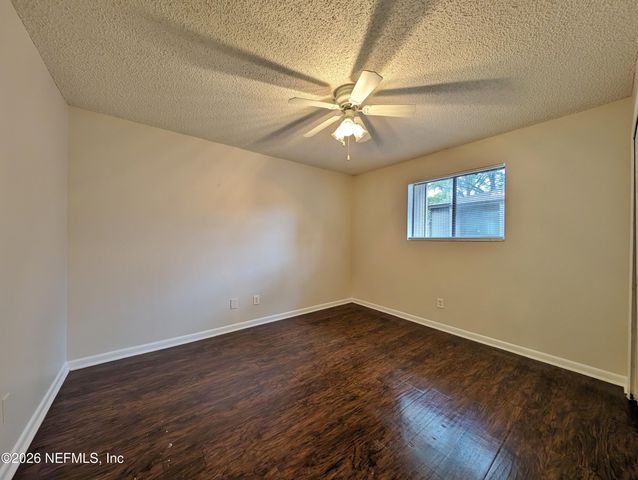 5224 WESTCHASE Court, Jacksonville, FL 32210