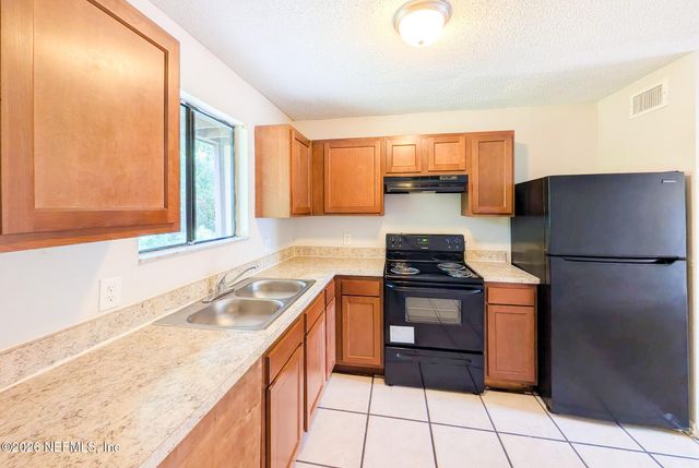 5224 WESTCHASE Court, Jacksonville, FL 32210