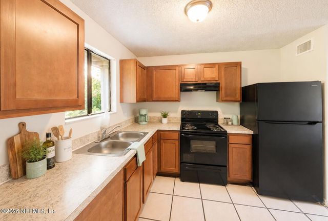 5224 WESTCHASE Court, Jacksonville, FL 32210