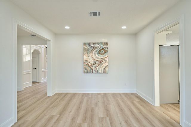 29 Devonshire Drive, Conroe, TX 77304