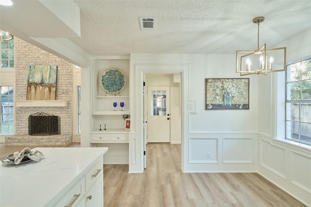 29 Devonshire Drive, Conroe, TX 77304