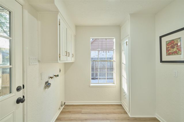 29 Devonshire Drive, Conroe, TX 77304