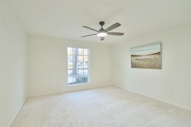 29 Devonshire Drive, Conroe, TX 77304