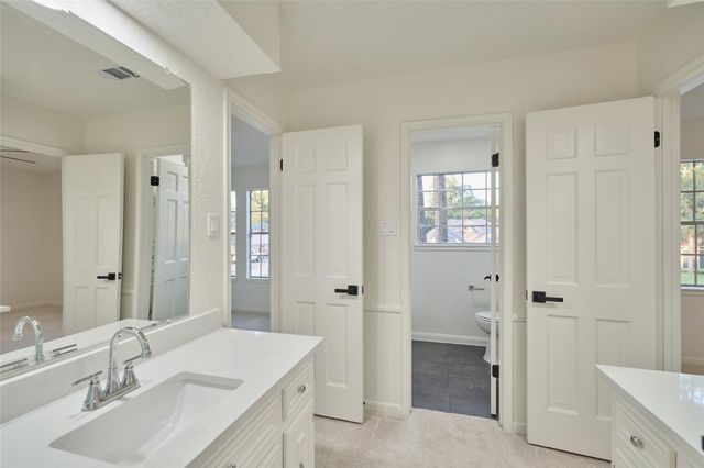 29 Devonshire Drive, Conroe, TX 77304