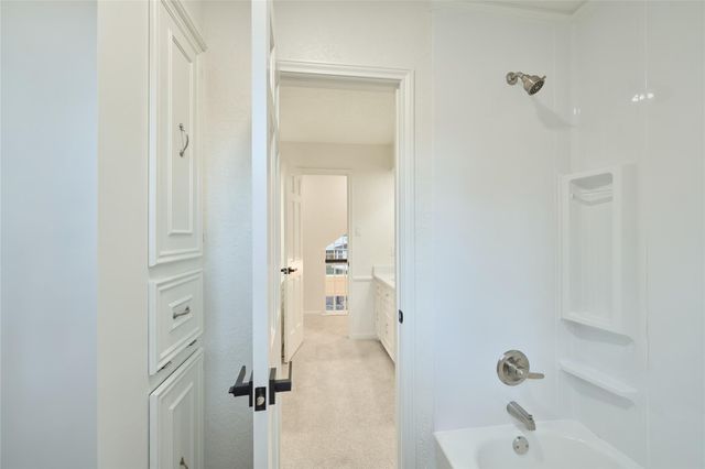 29 Devonshire Drive, Conroe, TX 77304