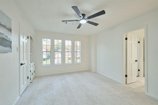 29 Devonshire Drive, Conroe, TX 77304