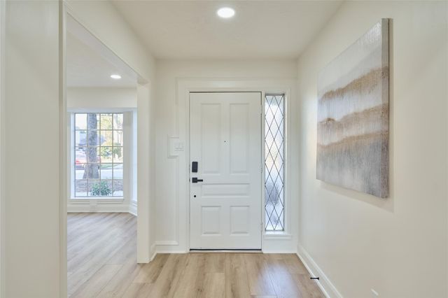 29 Devonshire Drive, Conroe, TX 77304