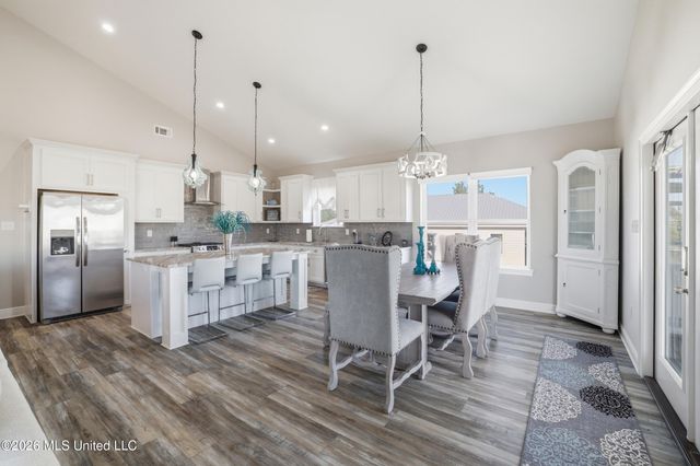 10093 E Shorecrest Road, Biloxi, MS 39532
