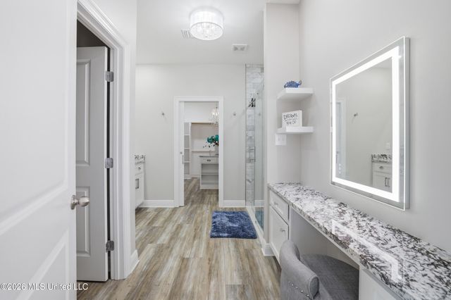 10093 E Shorecrest Road, Biloxi, MS 39532