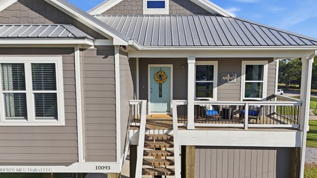 10093 E Shorecrest Road, Biloxi, MS 39532