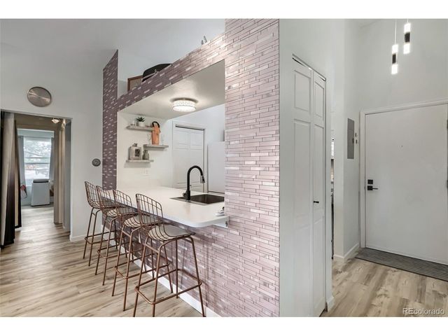 4292 S Salida Way 9-11, Aurora, CO 80013