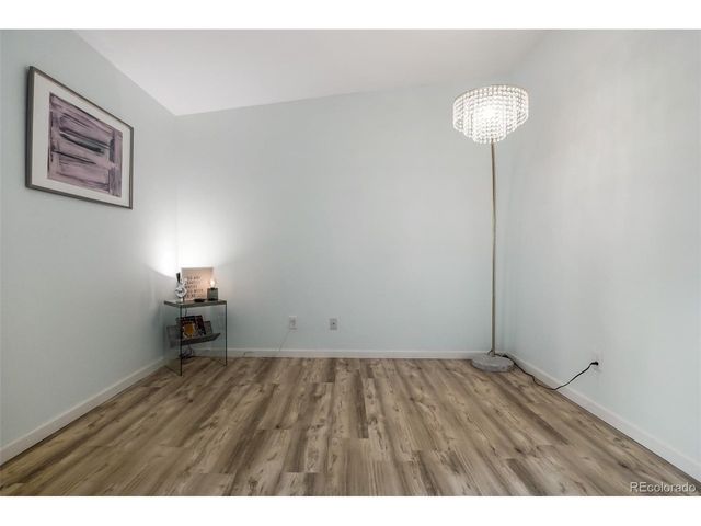 4292 S Salida Way 9-11, Aurora, CO 80013