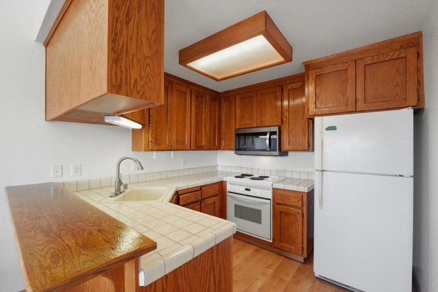 125 Arabian Way, Scotts Valley, CA 95066