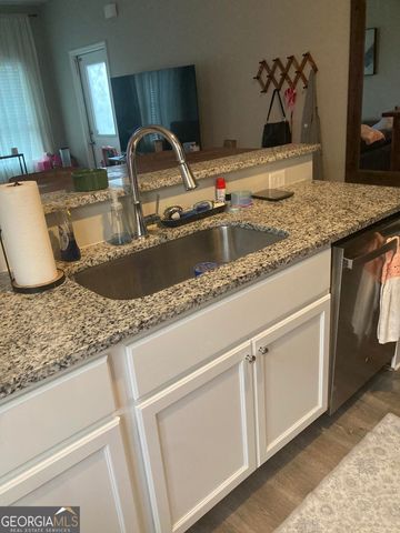 123 Chalfont Circle, Carrollton, GA 30117