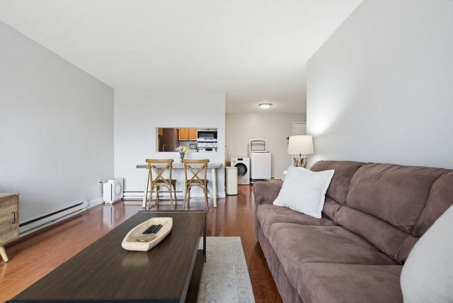 144 Eastern Ave Apt 304, Manchester, NH 03104