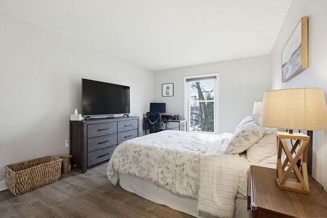 144 Eastern Ave Apt 304, Manchester, NH 03104