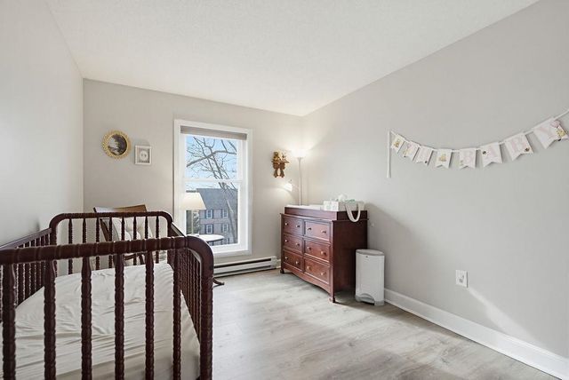 144 Eastern Ave Apt 304, Manchester, NH 03104