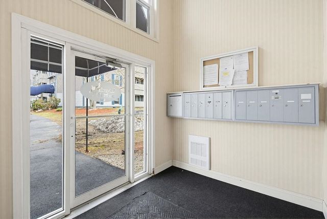 144 Eastern Ave Apt 304, Manchester, NH 03104