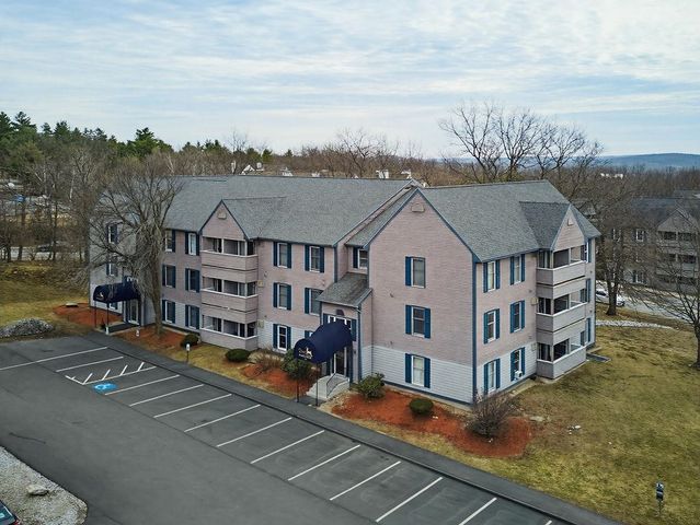 144 Eastern Ave Apt 304, Manchester, NH 03104