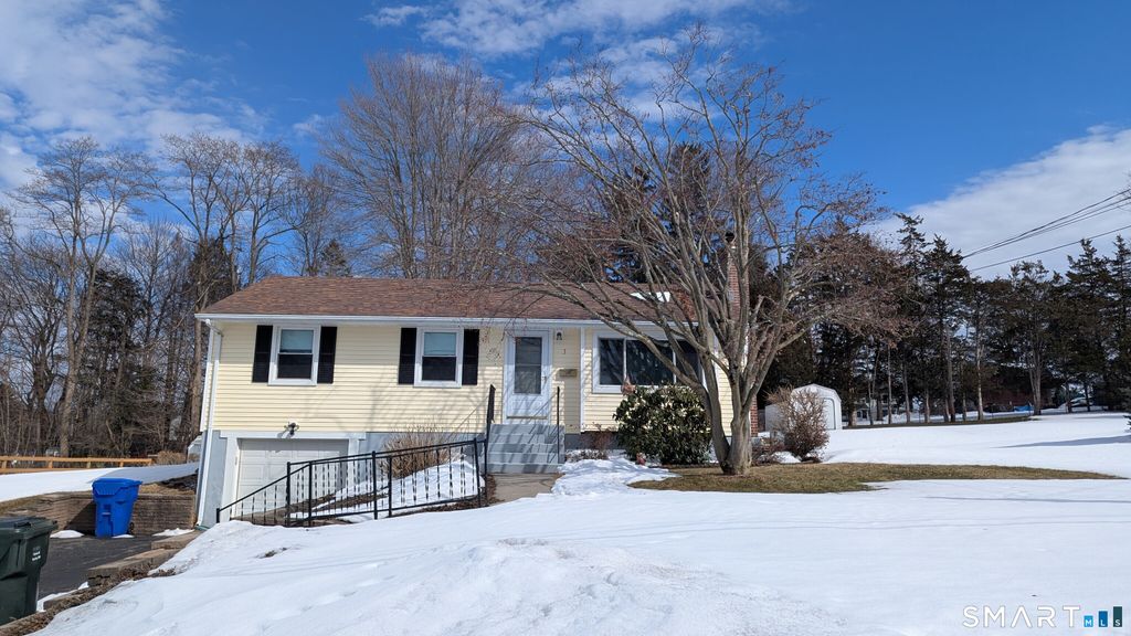 3 Mountain View Drive, Rocky Hill, CT 06067