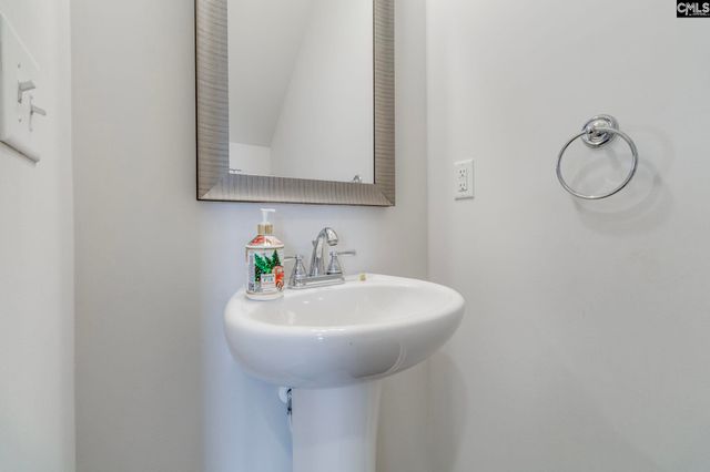 73 Preakness Stakes Drive, Lugoff, SC 29078