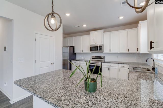 73 Preakness Stakes Drive, Lugoff, SC 29078