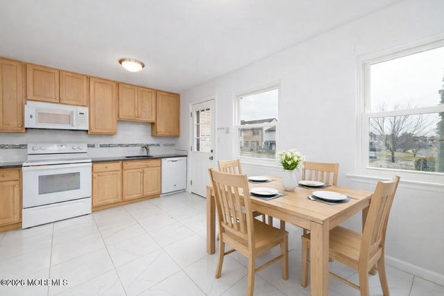 173 Village Green Way, Hazlet, NJ 07730