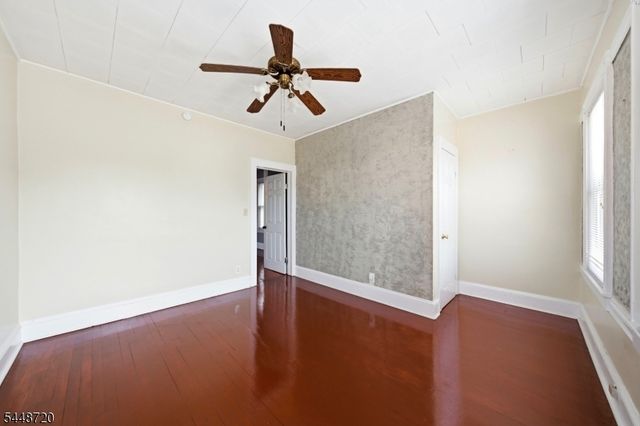 317 Mitchell Ave, Linden City, NJ 07036