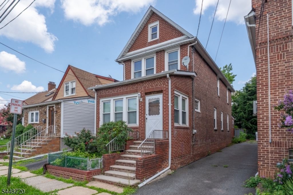317 Mitchell Ave, Linden City, NJ 07036