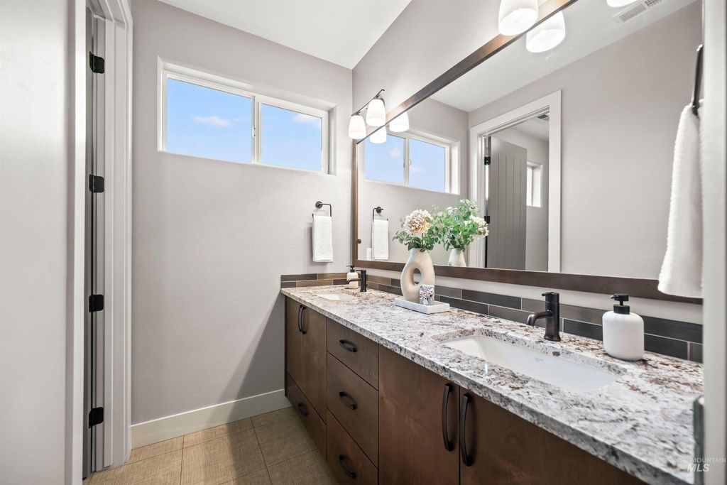 3022 S Creek Pointe Lane, Eagle, ID 83616 photo 34